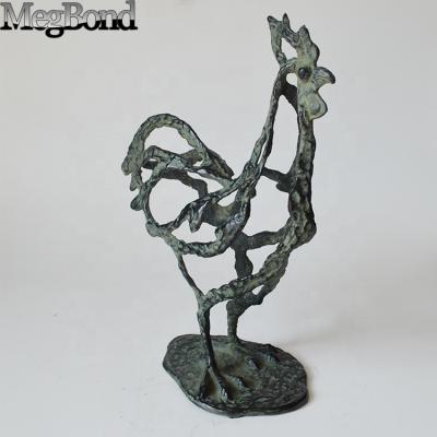 China Europe Cast Iron Rooster Home Decoration Metal Rooster Statue for sale