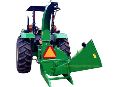 China Trituradora chipper de madera del tractor compacto autoalimentador BX62 sistema del montaje del tirón de 3 puntos en venta