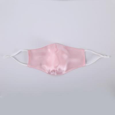 China 2 Layers Soft Breathable Silk Face Mask Reusable Silk Face Mask Washable Reusable Sunscreen Face Mask for sale