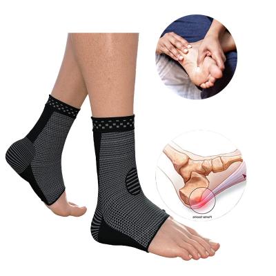 China Stimulating Blood Flow To Relieve Pain And Discomfort Plant Pain Relief Fasciitis Black Ankle Arch Support Socks Elastic Plantar Support Socks for sale