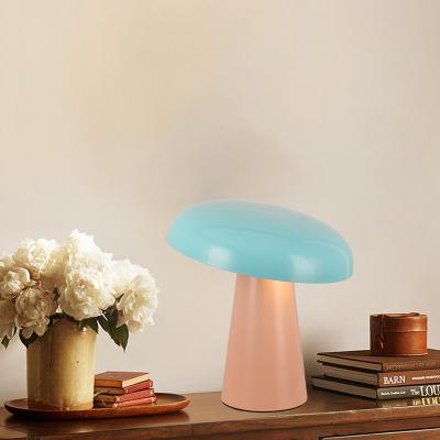 China Children's Room Table Lamp Material Decoration Modern Cartoon Reading Pink Table Lamp for sale