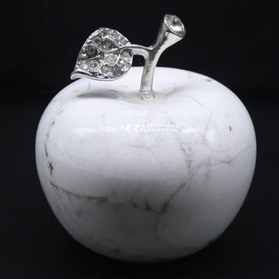 China Wholesale Natural Crystal Exquisite White Crystal Apple Ornaments Fashion China Apple Home Decorations for sale