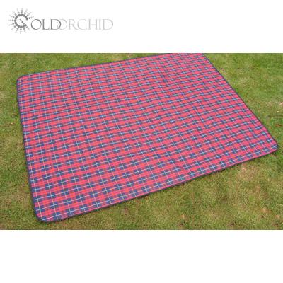 China New Style Durable Oxford Cloth Folding Picnic Ultralight Comfortable Skin-friendly Moisture-Proof Mat For Household for sale