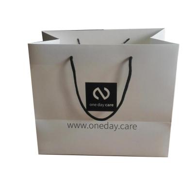 China Recyclable Custom Printing All Kinds Of Paper Bags For Shopping for sale