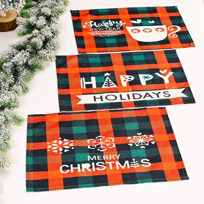 China Sale Home Decor Christmas Elk Plaid Table Viable Promotional Washable Rectangular Fabric Printed Place Mat for sale