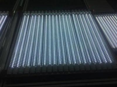 Chine Économie d'énergie d'intérieur d'éclairage de la lumière T8 6ft de tube du lieu de réunion LED à vendre