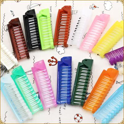 China 4-6-1 Comfortable Wholesale Disposable Small Travel Color Folding Plastic Hair Comb for sale