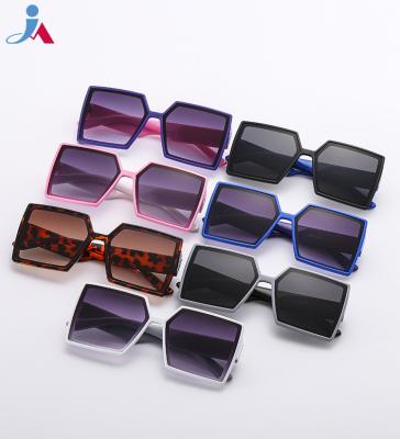 China Retro Square Kids Sunglasses 2023 Fashion Frame Cute Oversized Shades Colorful UV400 Sun Protection Kids Classic Sun Glasses for sale