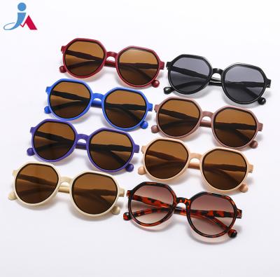 China Fashion Sunglasses Latest Fashion Kids Retro Squares Round Big Frame Jelly Cream Color Shades Cute Babies UV400 Kids Classic Sunglasses for sale