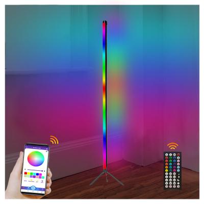 China 12v Single App Remote Control Vertical Multi Color Light RGB Graphite Easy Changing Corner Lights For Living Room for sale