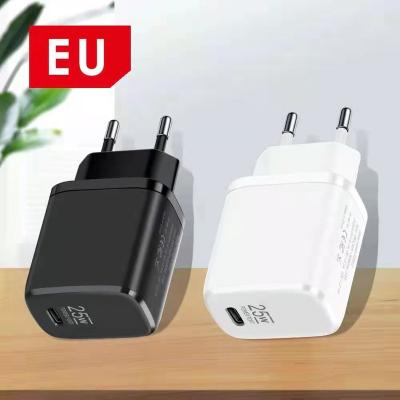 China Design Factory OEM PD 25w Portable Type C Fast Wall Chargers For iPhone 14 13 25W Charger For iPhone 14 USB-C 25W Power Adapter For Apple for sale