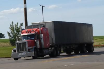 China Envío rápido en todo el mundo Servicios de transporte por camión puerta a puerta FBA Transportes en venta