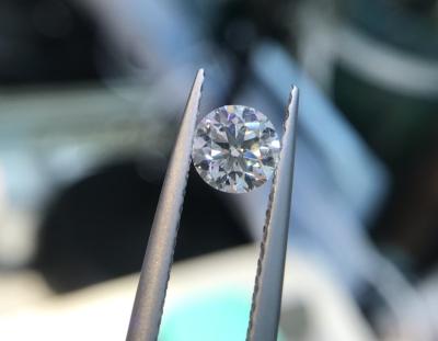 Chine Synthétique 1.11CT H VVS2 3EX CVD Lab Cultivé Diamant Coupe ronde Certifié IGI à vendre