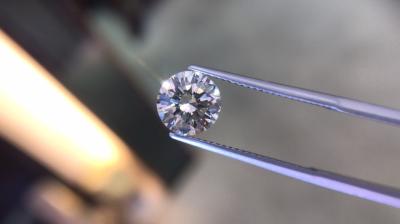 Chine 1.5 carats F VS2 EX EX VG HPHT Diamants cultivés en laboratoire, découpés en rouleaux Certificat IGI LG619426920 à vendre