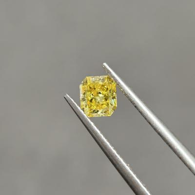 China 0.55ct VS2 Lab Created Canary Yellow Diamonds Radiant Cut OEM ODM for sale