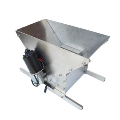 China Winemaking Destemmer Electric Grape Crusher Manual Grape Crusher Wine Grape Crusher for sale