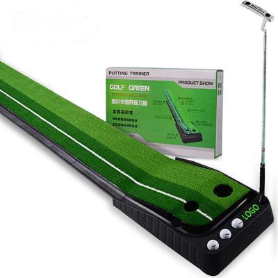 Cina Mini Golf Trainer Grass Mat Eco-Friendly Outdoor Indoor Putting Green in vendita