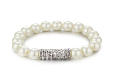 China Vintage Champagne Costume Pearl Bracelets With Diamond Magnetic Clasp for sale