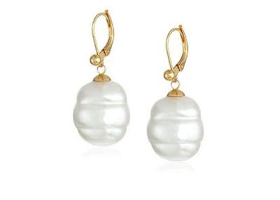 China Antique 7mm Baroque Pearl Earrings Jewellery Clip On Style Customized Color for sale