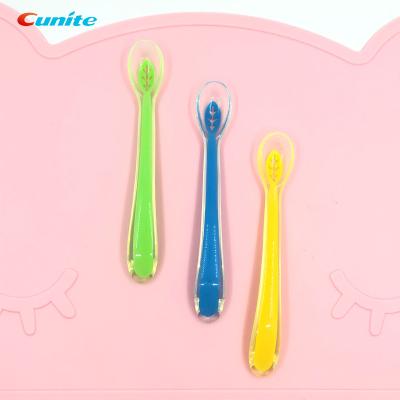 China Wholesale New Cheap Cute BPA Free Non-Toxic Silicone Baby Feeding Spoon China for sale