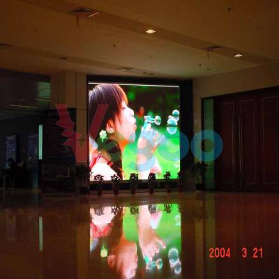 China High Brightness Seamless Indoor Full Color LED Display Screen P5 Led Video Wall for sale