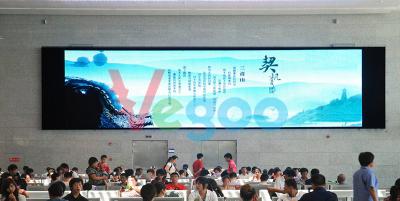 China Self Inspection P2.604 Advertising Led Display Screen Led Panel Screen Indoor AC 110V - 220V for sale