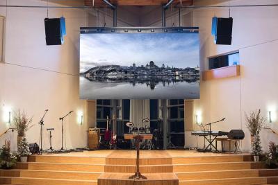 China Church Video Wall Indoor LED Display P1.875-P4 with Suspension Hanging Installation for sale