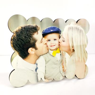 China Environmental Friendly Wholesale Arched Flower Shape 185*140*5mm MDF White Wood Home Decor Commemorative Sublimation Masks Photo Frame For Printing for sale