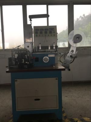 China Ultrasonic And Automatic Automatic Ribbon Cutter For Printed Lables , Label Folding Machine for sale