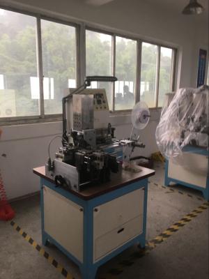 China Cold Cutting Ultrasonic Lable Cut And Fold Machine / Cutex Label Cutting Machine for sale