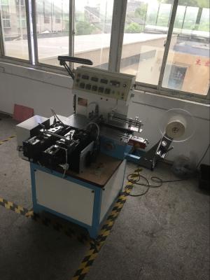 China Hanging Fold Label Folding Machine High Speed For Industry for sale