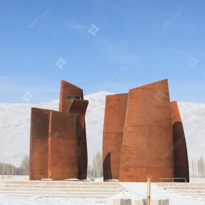 China Outdoor Nature Rusted Metal Sculpture , Large Corten Steel Architecture Sculpture for sale