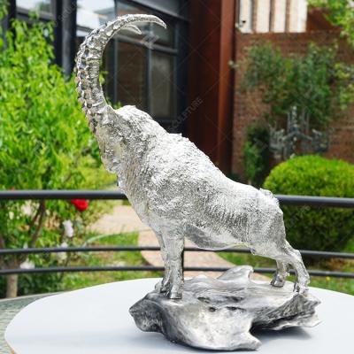 China Contemporary Metal Garden Sculptures  , Metal Goat Statue For Outdoor Decoration for sale