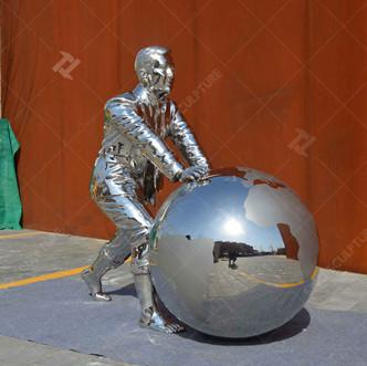 China Stainless Steel Sculpture Casting Mirrored Figure and Globe for sale