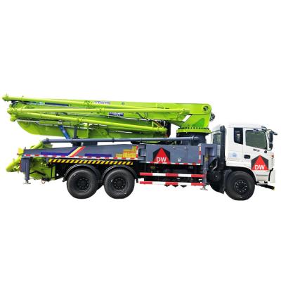 China Flexible Middle Height Model Mobile Cement Concrete Operation Boom Pump With Technical Support for sale