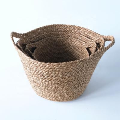 China Sustainable Woven Baby Laundry Hamper With Handle Decorative Woven Blanket Basket for sale