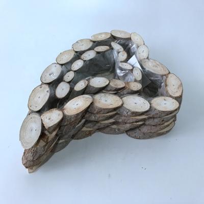 China 2018 Modern New Eco-friendly Recycled Heart Shaped Wooden Pot Designed Garden Decoration With Plastic Liner for sale