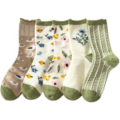 China 2021 Antibacterial Factory Series Cotton Cute Floral Green Girls Socks Cute Japanese Style Socks for sale