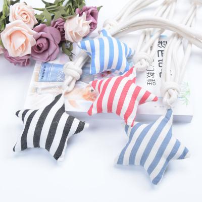 China Lovely Eco-friendly Heart Shape Magnetic Natural Cotton Curtain Tiebacks Window Curtain Rope Cloth Buckle for sale