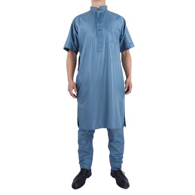 China Malaysian New Style Arab Men's Abaya Two Piece Short Sleeve Long Robe With Stand Collar for sale