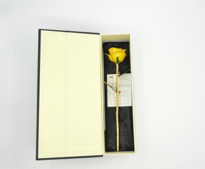 China Regalos color de rosa sumergidos oro plateados del día de tarjetas del día de San Valentín de las flores 24k del oro amarillo en venta