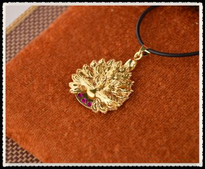 China Peafowl Pendant Necklace With 999.9 Percent Gold Foil Inside , 24K Gold Plated Jewelry For Girlfriend for sale