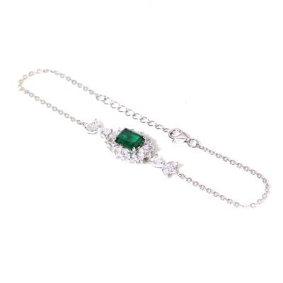 China CLASSIC FFT 925 Sterling Silver Square Shape Natural Emeralds Stone Bracelets for sale