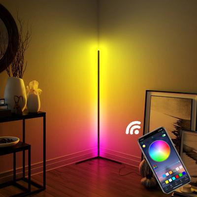 China EUROPEAN With Bracket Lighting LED Floor Lamp Decoration Halogen Light LED Floor Lamp Modern Lighting Style Packing PCs Hotel Energy for sale