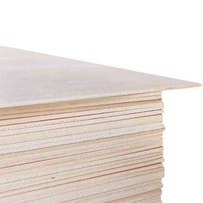 China Modern Okoume Plywood Birch Plywood 2.7mm 4.2mm 15mm 18mm Hardwood Core Plywood Sheets for sale