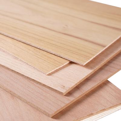 China Modern cheap price pinus Sylvestris Radiata pine 12mm 15mm 18mm veneer CDX plywood for packaging for sale