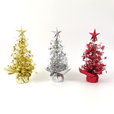 China New Design Christmas 2022 Wire Mini Christmas Tree Ornament Wedding Plastic Artificial Gold Red Star Topper Tree Table Tree Home for sale