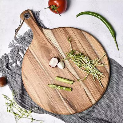 China Sustainable Private Label Acacia Wood With Long Handle Creative Round Meat Chopper Butcher Block For Meat Steak Fish Cutting Kitchen Tool for sale