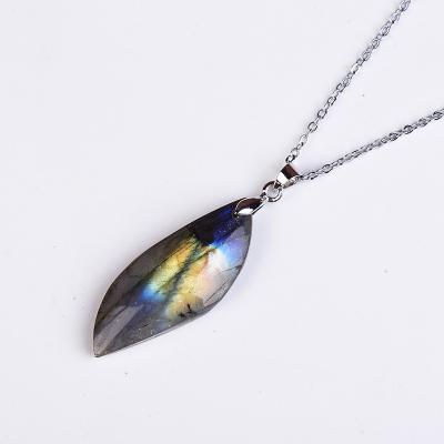 China Europe Original Leaf Shape Natural Stone Pendant Charm Unisex Labradorite Jewelry Pendant for sale