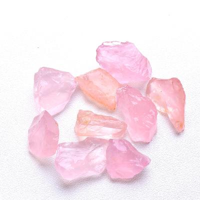 China China Crystal Gravel Chips Rose Quartz Irregular Raw Crystal Ore Aquarium Decor Gravel for sale